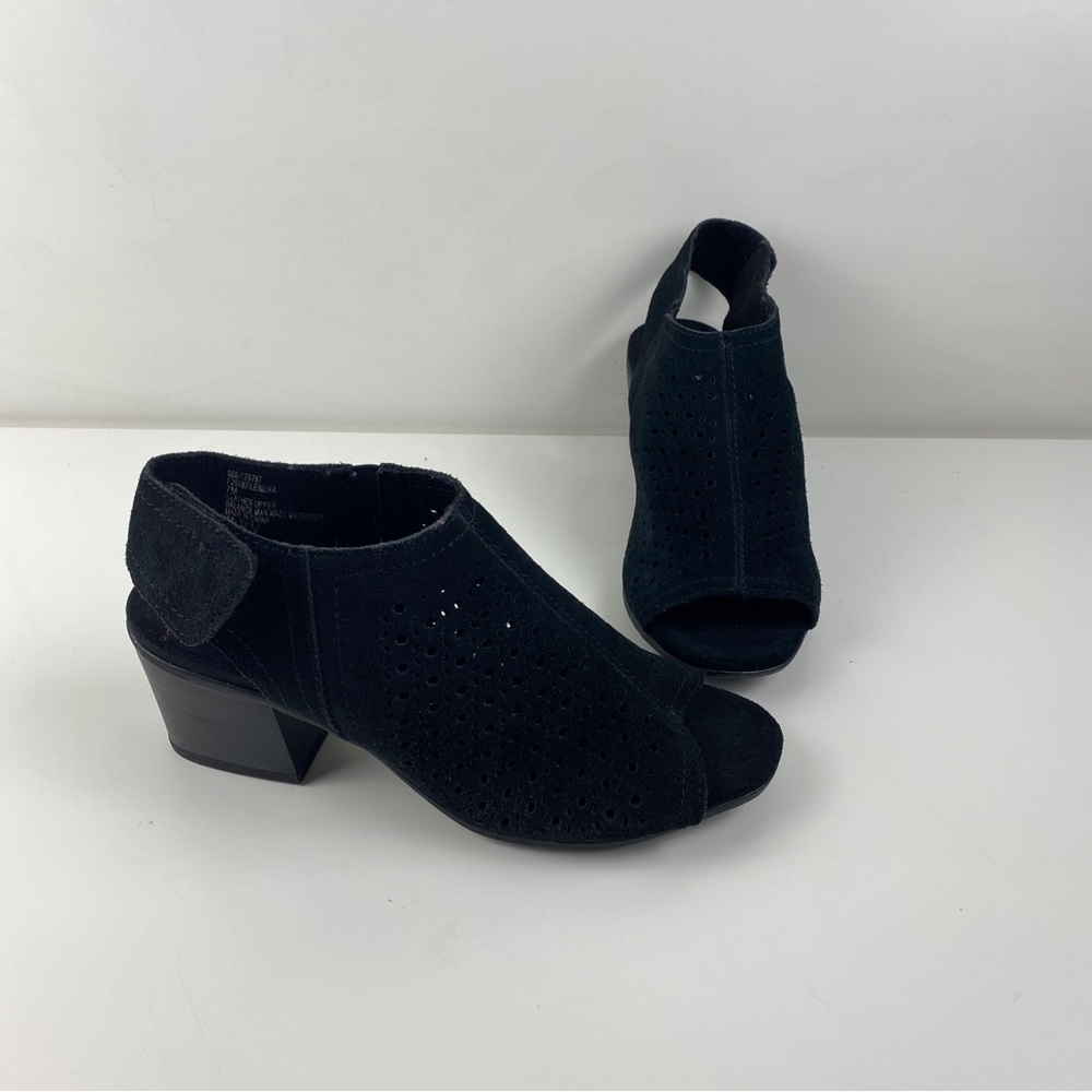 Vintage 7 Eight LENORA Black Suede Open Toe Slingback Heel Sandals Women’s 7M